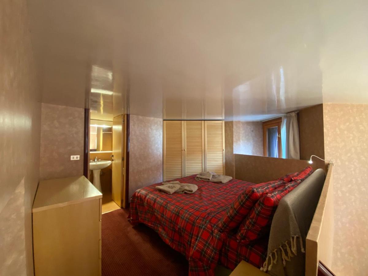 The Nest Alpine Loft Ski-In Ski-Out Брей-Червінія Екстер'єр фото