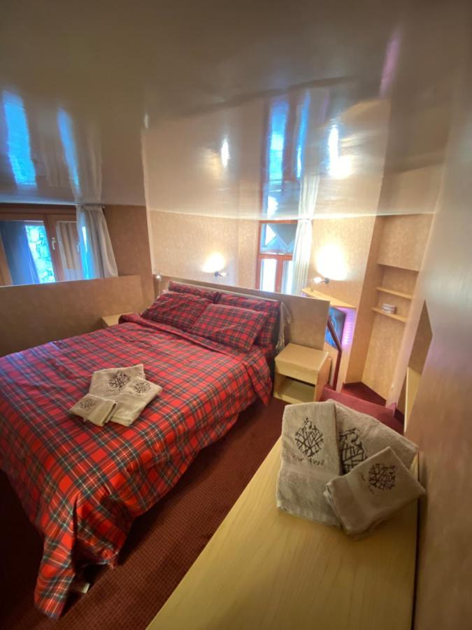 The Nest Alpine Loft Ski-In Ski-Out Брей-Червінія Екстер'єр фото