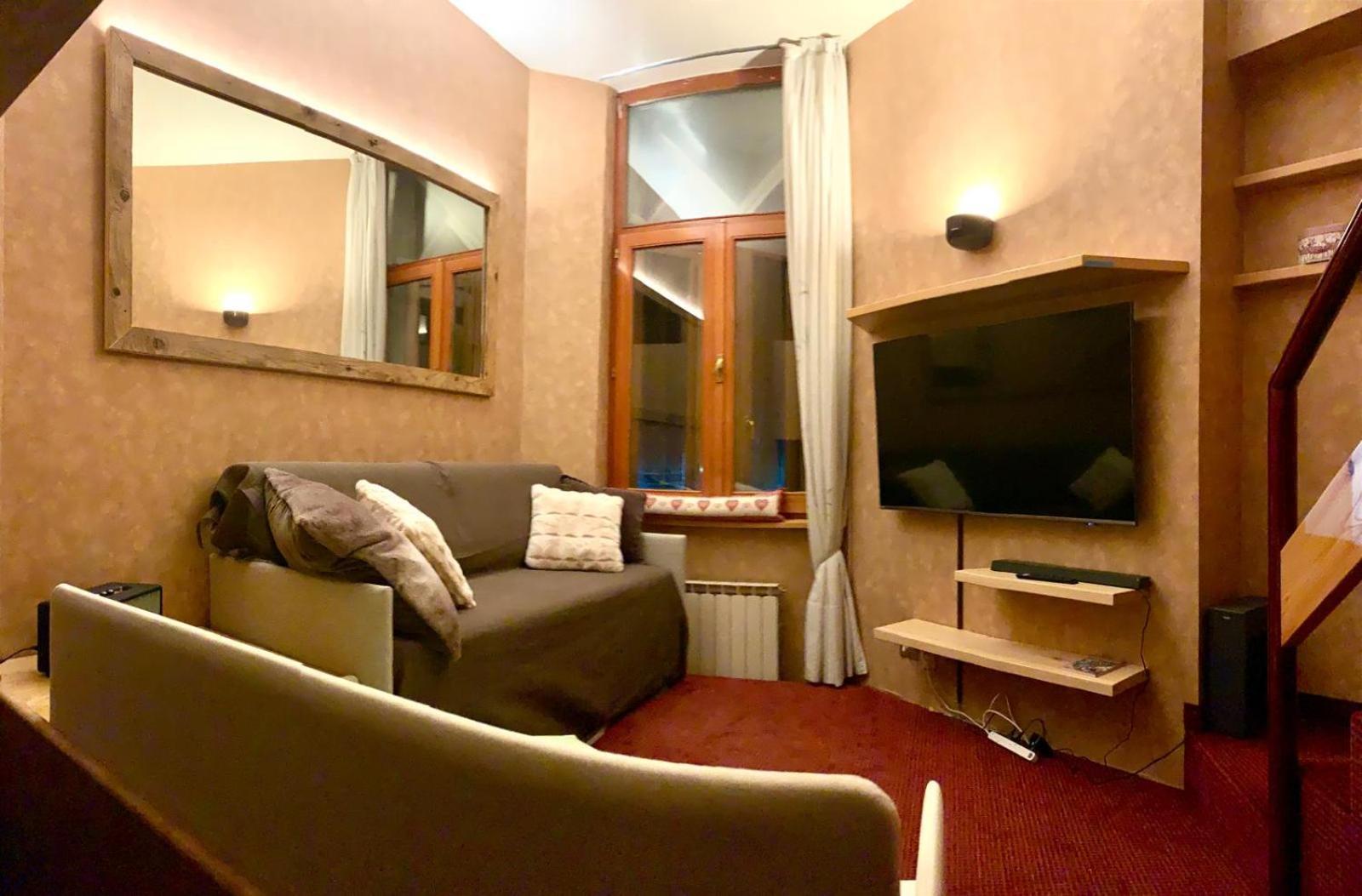 The Nest Alpine Loft Ski-In Ski-Out Брей-Червінія Екстер'єр фото
